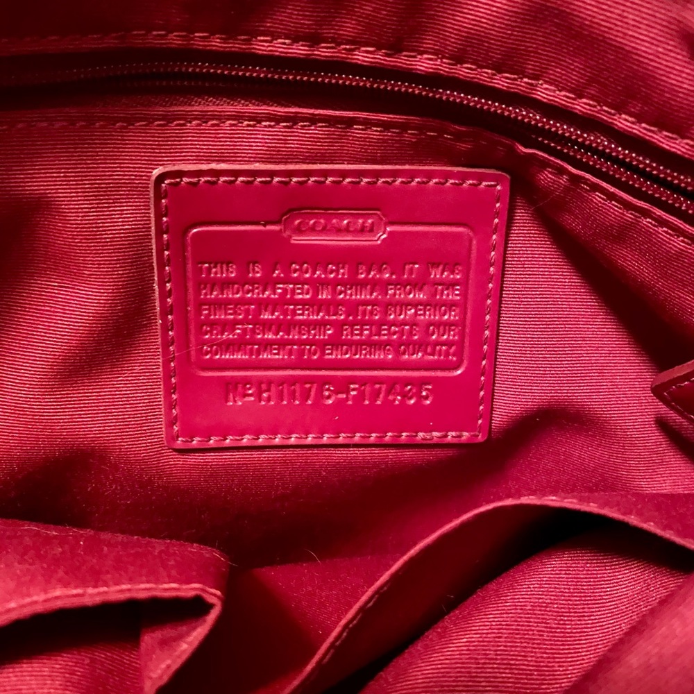 Coach Purse - Picture 4 of 7